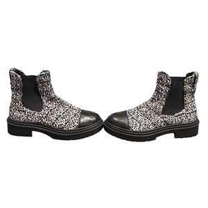 Steve Madden Women's‎ Boots  9.5 NWOB Tweed Chelsea Lug Sole Bootie Urban Chic